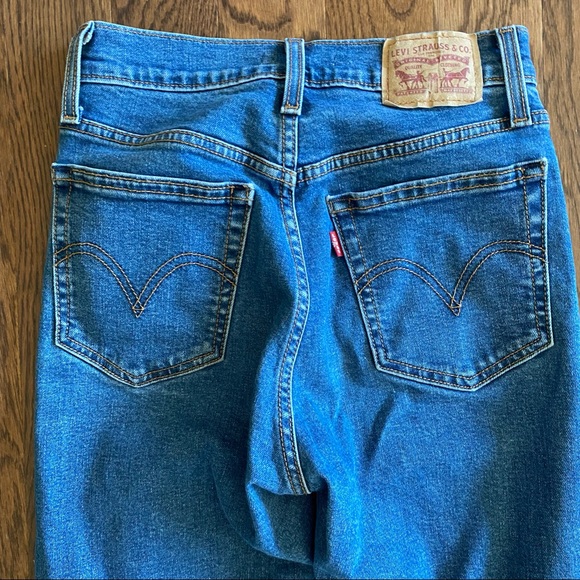 Levi’s Wedgie Skinny Jeans - Picture 5 of 13